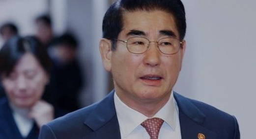 Malu Soal Kasus Dekrit Militer, Mantan Menhan Korsel Coba Bundir